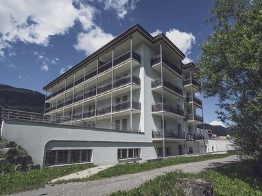 Blick auf den Bolgenhof  beim Jakobshornparkplatz Davos. | © Davos Klosters Mountains